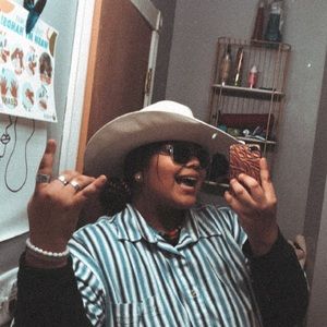 Meet your Posher, Brandy